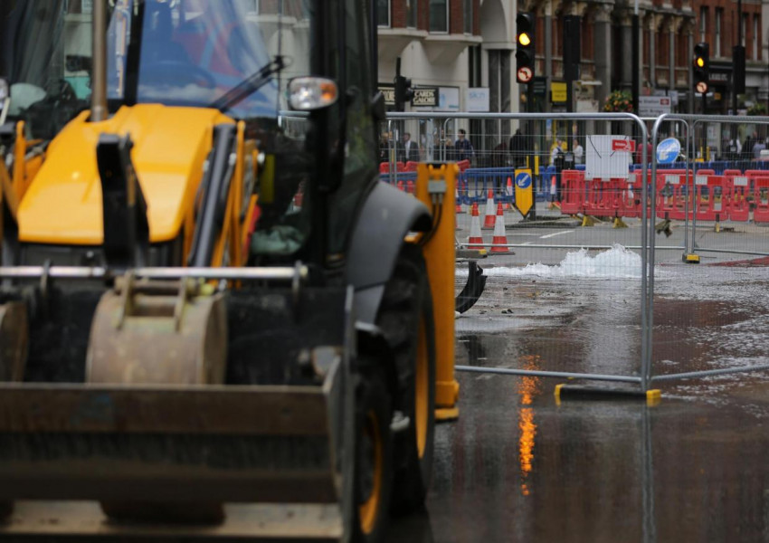 Криза с водата в Англия, 10 хиляди сгради на сухо
