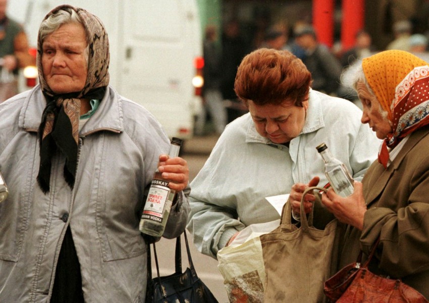 Скача цената на водката в Русия