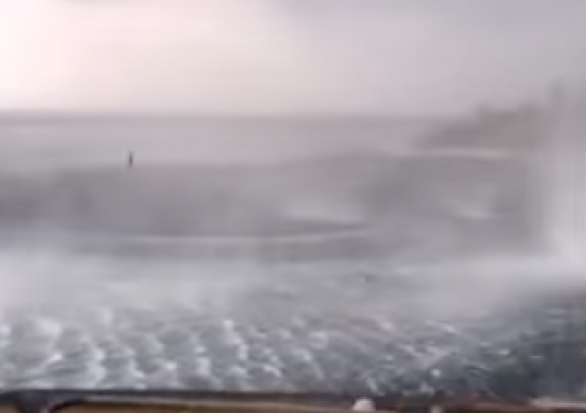 Шотландски турист засне невероятно явление на остров Корфу (ВИДЕО)
