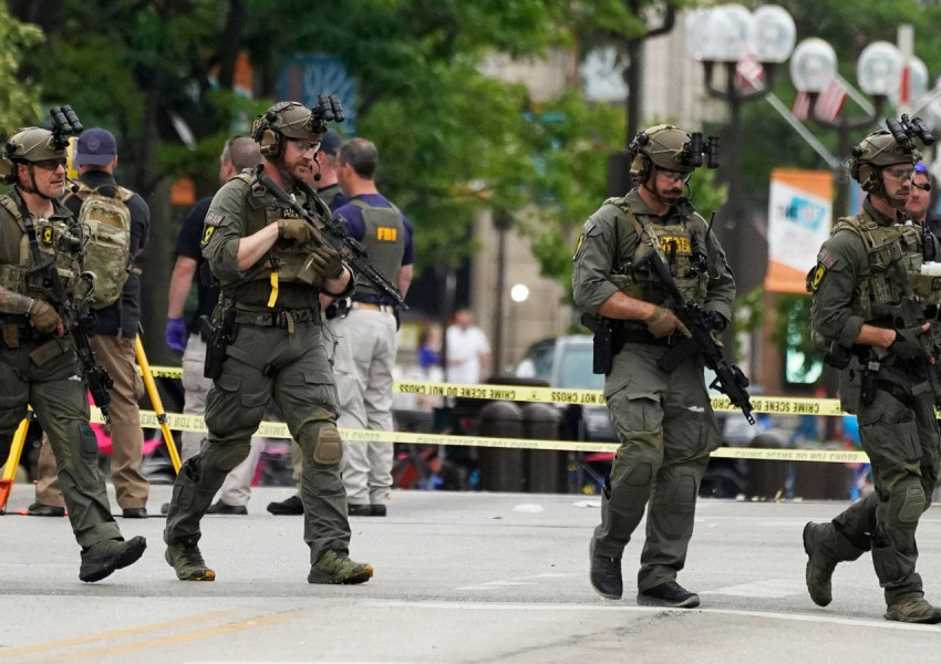 Американската полиция съобщи, че е задържала заподозрян, свързан с масовата стрелба в предградието на Чикаго - Хайлънд парк