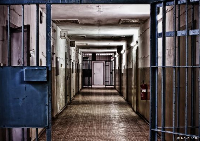 Осъдиха българи на доживотен затвор заради смъртта на 71 души