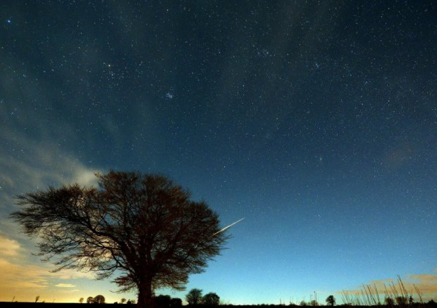 Уникално явление тази нощ! Как да наблюдаваме най-големият звездопад за годината?