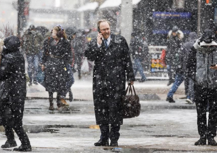 Снежна буря парализира САЩ